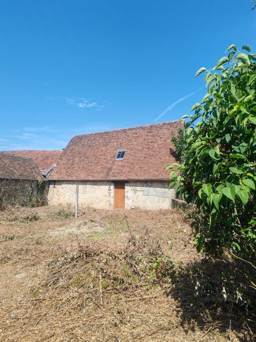 Maison en pierre brute, fond impasse à 15min d'Alençon, accès rapide péage accès LE MANS 35 min, 1h40 PARIS