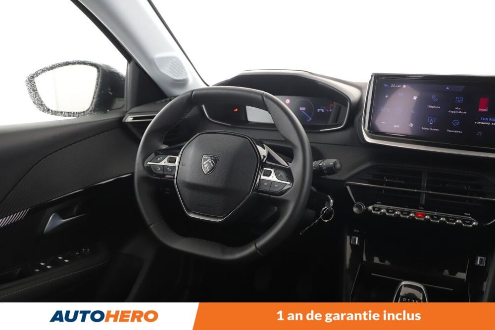 208 1.2 PureTech Allure 100 ch 2025 occasion 92130 Issy-les-Moulineaux