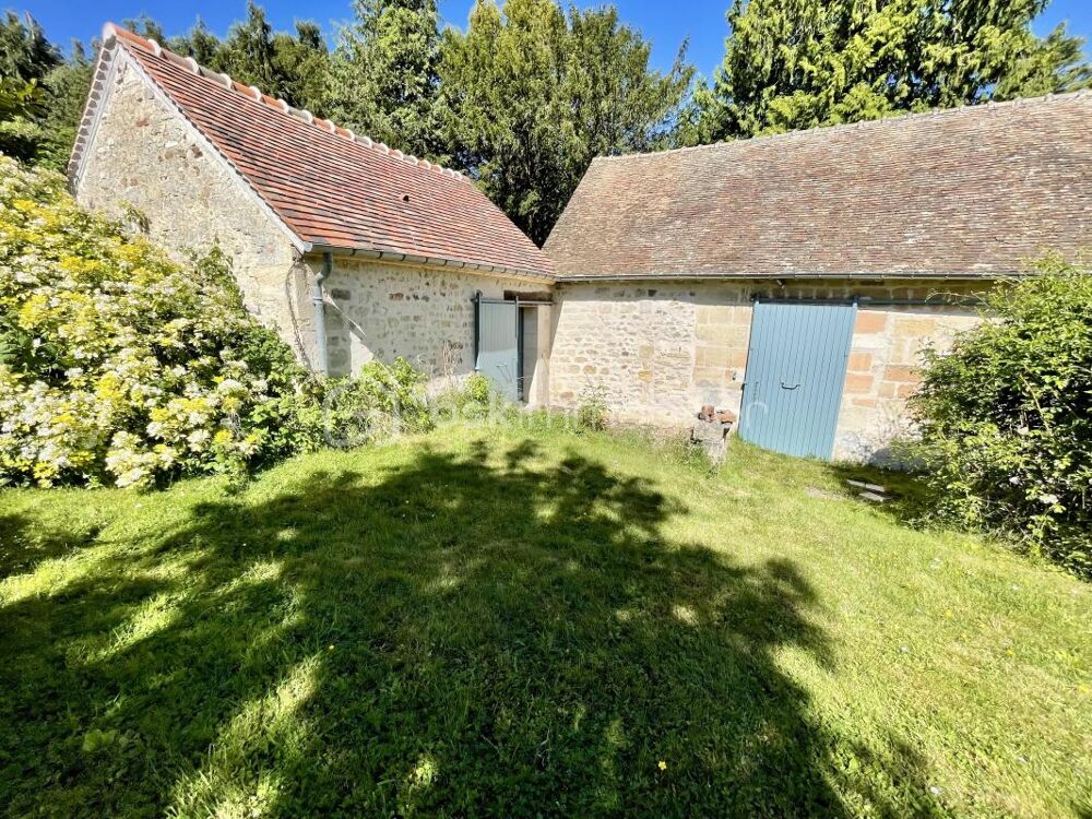 Maison de caractère  Longère authentique de 297 m² avec dépendance, garage et granges