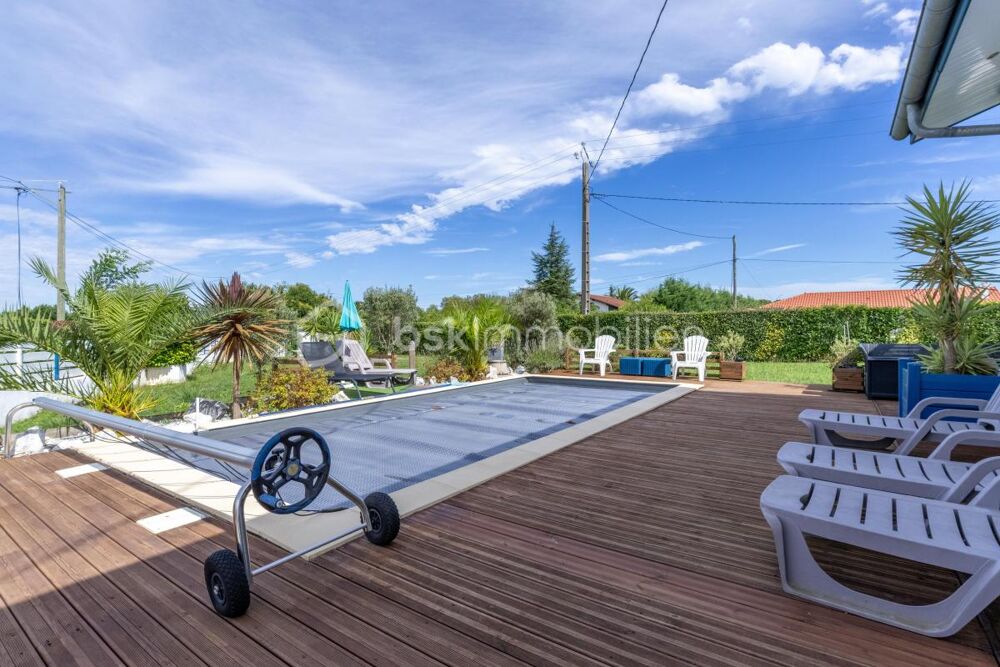 Vente Maison Vivez la modernité et le confort dans une maison contemporaine avec piscine ! Came