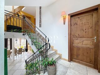  Maison � vendre 7 pi�ces 231 m�