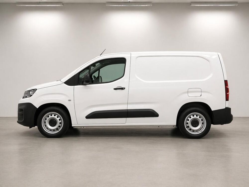 Berlingo 1&deg; Main / 1.5L B HDI 100cv Pack DRIVER 3 Places XL/L2/LONG G 2022 occasion 60430 Abbecourt