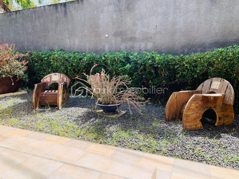 � vendre  Propri�t�/ch�teau Le Moule (97160)