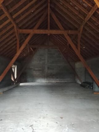  Remise / Grange � vendre 8 pi�ces 600 m�