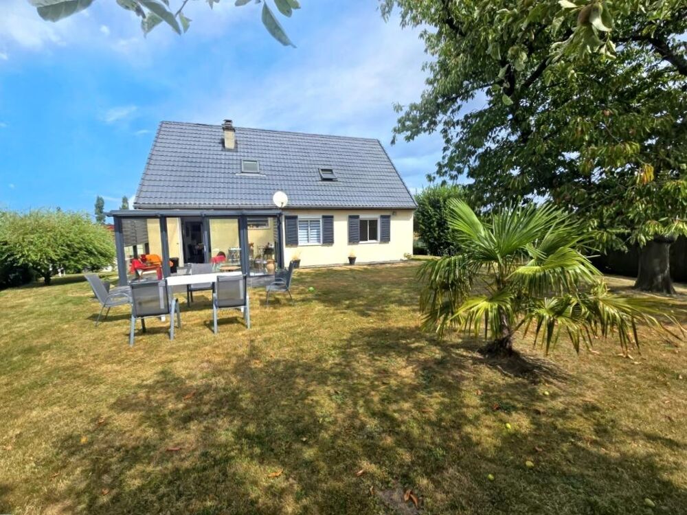 MONDREPUIS (02) - ? Vente pavillon individuelle, semi-plain-pied avec 6 chambres ??????, sous-sol ? et jardin de près de 10 ares