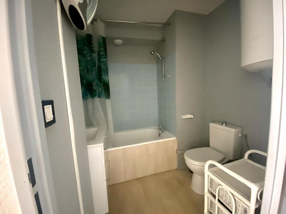 Location Appartement À LOUER  Studio meublé de 18,55 m² à Rouen Rouen
