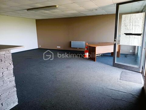 LOCAL COMMERCIAL BUREAU + HANGAR 1200 57640 Argancy