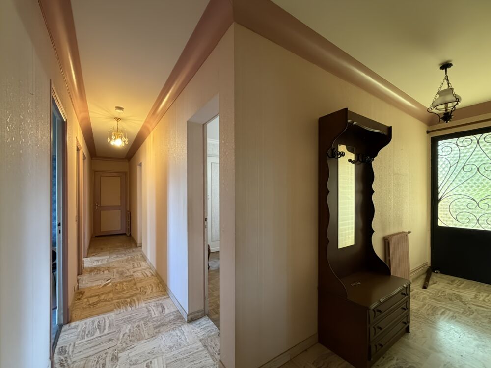 Vente Maison Maison 6 pièces de 133 m² à Montréal (32) Montreal