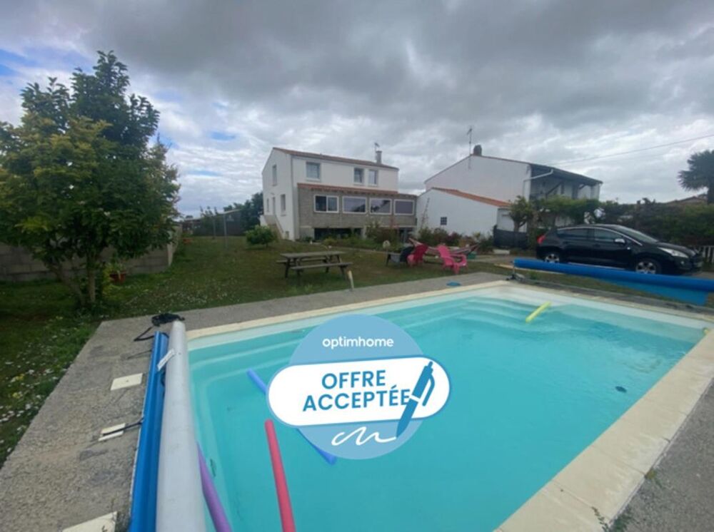 TRIAIZE CALME ABSOLU 15 MINUTES DES PLAGES MAISON SUR 3 NIVEAUX/6 CHAMBRES AVEC PISCINE SUR 900M² CLOS