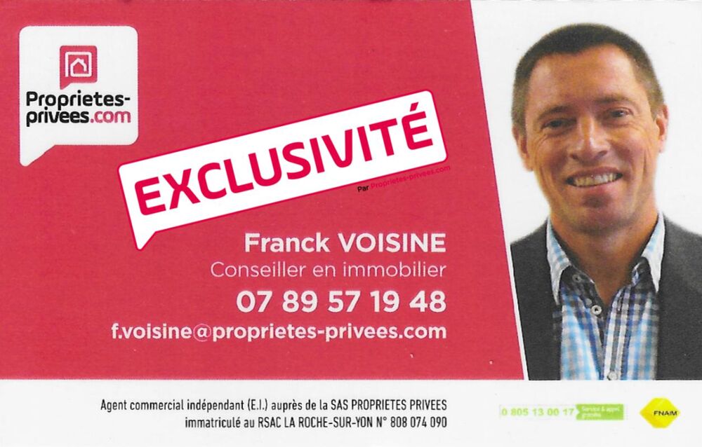 Vente Immeuble A VENDRE en EXCLUSIVITE aux Herbiers centre ville, immeuble composé de 2 espaces commerciaux et d'1 appartement duplex de 96 m2 Les herbiers