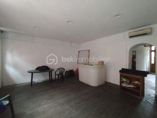  Immeuble � vendre 15 + pi�ces 450 m�