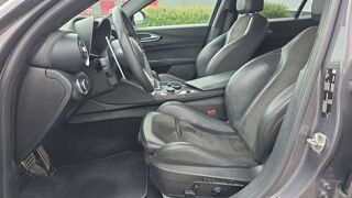 Giulia 2.2 JTD 210 Q4 AT8 Veloce Ti - Automatique 2020 occasion 82000 Montauban