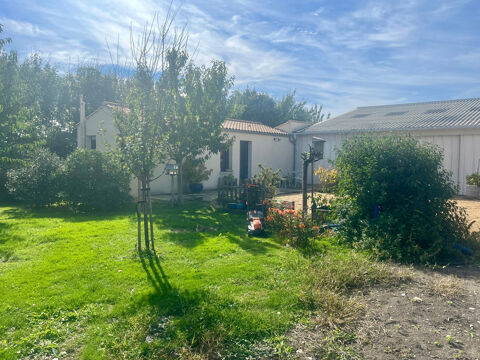   SAINTE RADEGONDE DES NOYERS (85450) ADORABLE VILLA PLAIN PIED 2021 AVEC HANGAR 180M� SUR 1200M� CLOS Villa - 3 pi�ce(s) - 66 m�