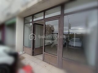  Immeuble � vendre 10 pi�ces 550 m�