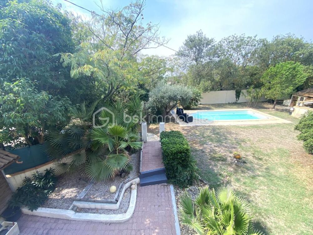 Vente Propriété/Château ? RARE - Maison 139m² avec piscine, 1150m² terrain, sans vis-à-vis Saint gilles