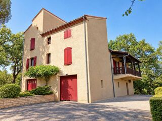 Vente Maison Cahors 46000 maison 5 chambre sur grand terrain clos avec piscine Cahors