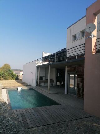  Maison à louer 5 pièces 148 m²