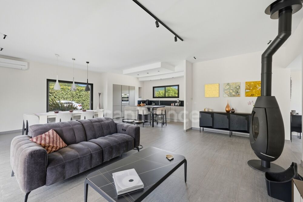 Vente Maison En Co-Exclusivité sur la commune de Saint Mathieu Saint mathieu de treviers