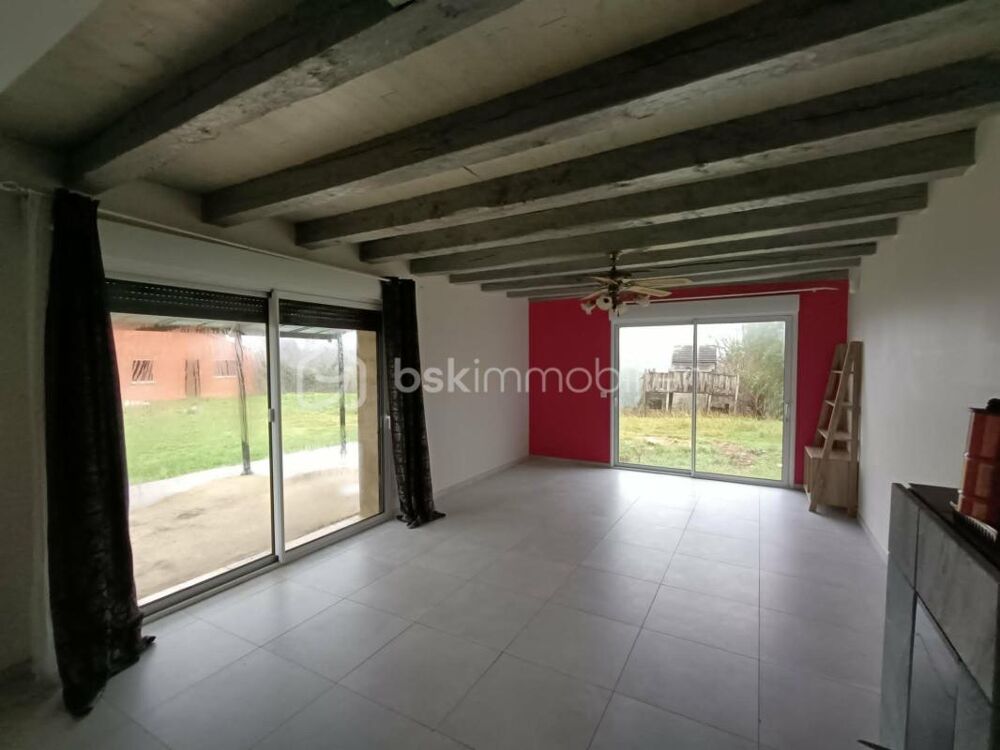 Vente Maison Belle Maison Rénovée en 2019 de 120 m2 et Grange de 200 m2 sise sur 3 877 m2 Carves