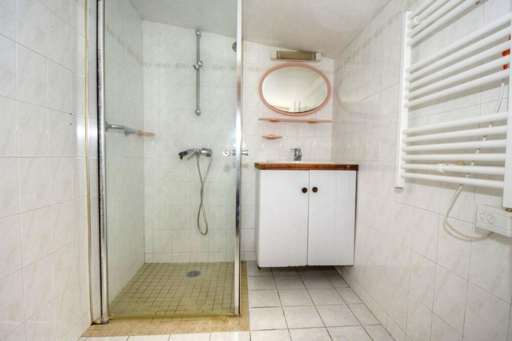 Maison 5 pièces, 2 chambres, 80 m2 à 10 mn de la mer