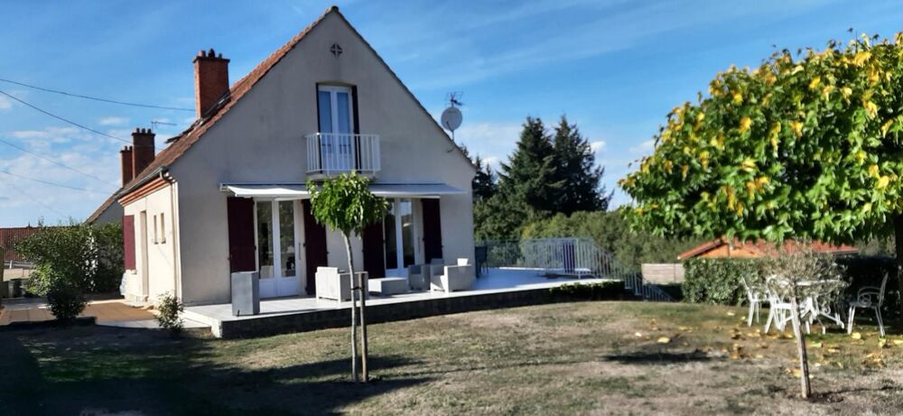 Vente Maison MAIGNIFIQUE MAISON RÉNOVÉE AVEC PISCINE ET CHALET INDÉPENDANT DANS QUARTIER PRISÉ DE GUEUGNON (71) Gueugnon