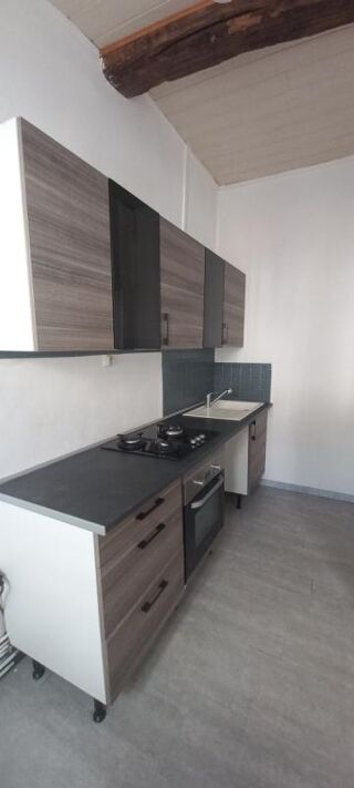  Appartement à louer 2 pièces 69 m²