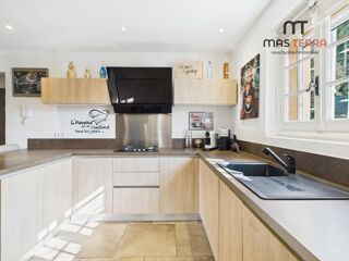  Villa � vendre 7 pi�ces 171 m�