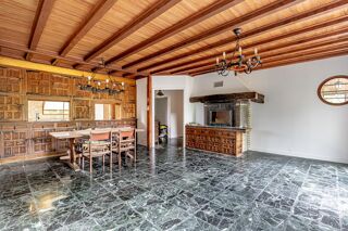  Chalet à vendre 9 pièces 234 m²