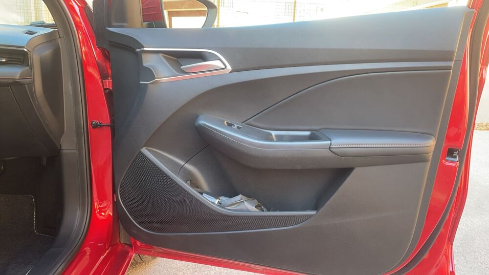 MG3 lll 1.5 i 194 Hybrid+ BVA Luxury - Automatique Entretien con 2024 occasion 83160 La Valette Du Var