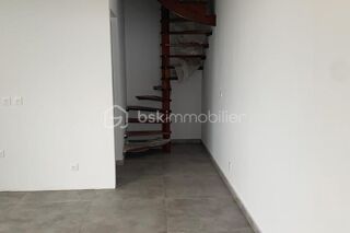  Duplex/triplex � louer 3 pi�ces 50 m� Le tampon