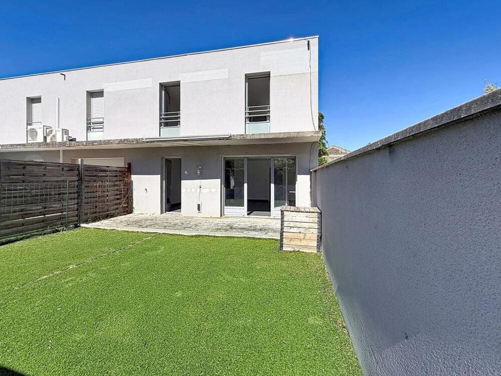 Maison contemporaine avec terrasse et jardin aux portes de Lyon