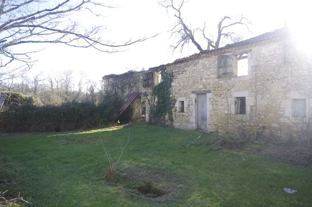 Vente Propriété/Château 6 pièces 150 m² - Plus