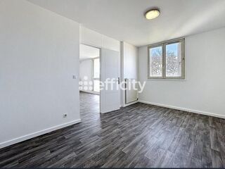  Appartement à vendre 5 pièces 96 m²