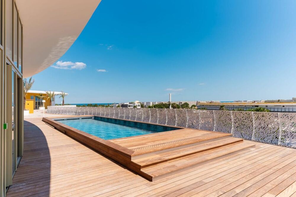 Vente Appartement CAP D'AGDE. Village Naturiste. Duplex T2 en Rooftop avec Piscine, Jacuzzis et Garage Privatif Le cap d agde