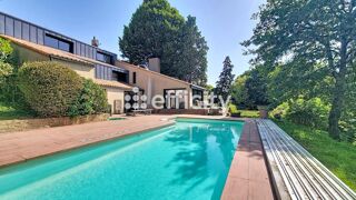  Maison à vendre 7 pièces 239 m²