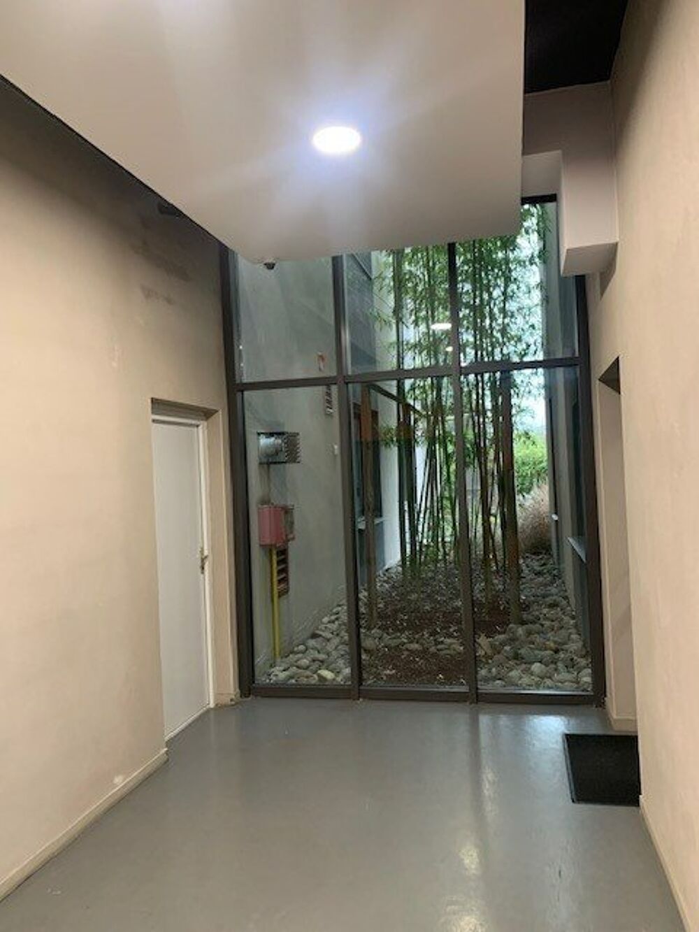   A LOUER - BUREAU A USAGE PROFESSIONNEL Beaune
