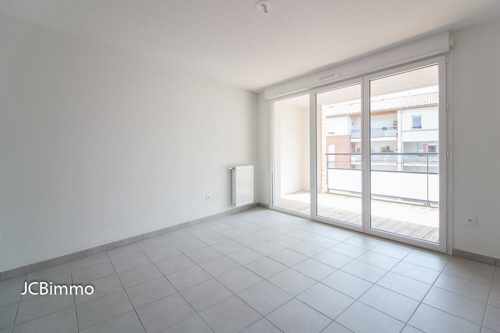 Location Appartement MONDONVILLE - T2 récent avec terrasse et parkings Mondonville