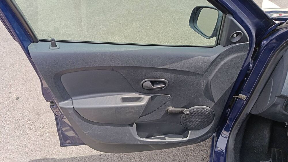 Logan II 1.0 SCe 75 Access 2019 occasion 84000 Avignon