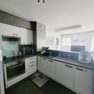  Duplex/triplex  vendre 3 pices 63 m