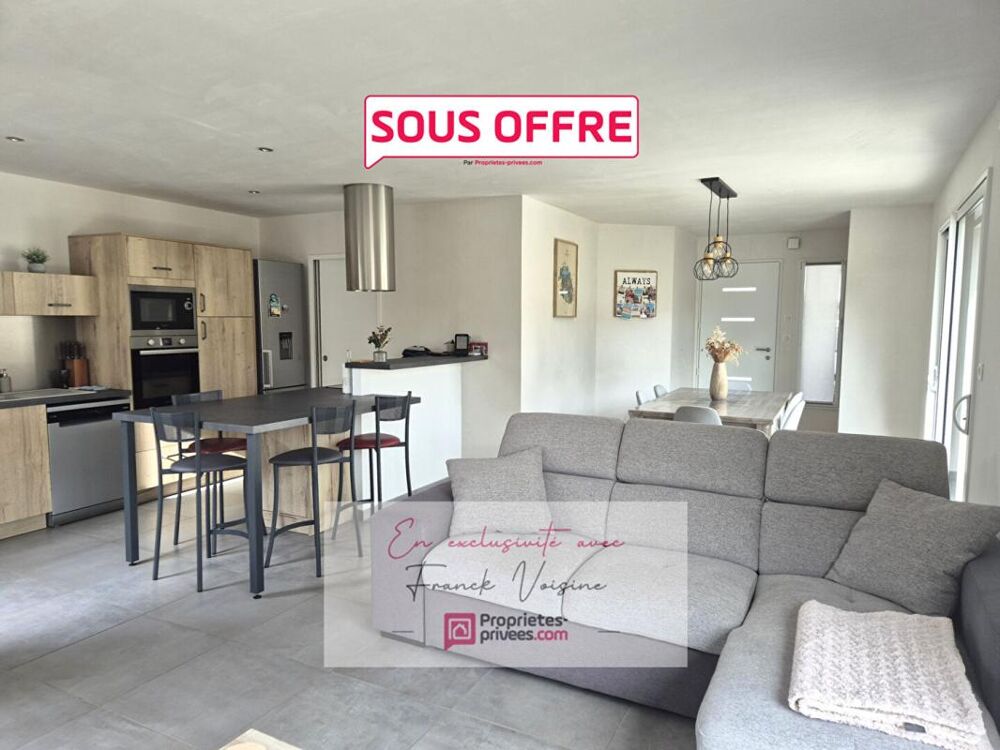 A VENDRE en Exclusivité à Vendrennes, Maison de 89 m2 env avec 2 chambres et 1 bureau sur une parcelle de 574 m2