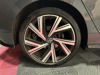 Golf 2.0 TDI 16V 150CV DSG7 R-Line 1st 2021 occasion 74330 Poisy