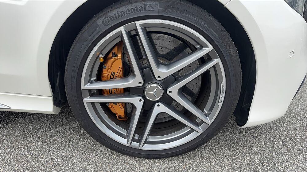 Classe E Break 63 S AMG 585 4Matic Speedshift MCT 7 - Toit ouvrant 2013 occasion 29200 Brest
