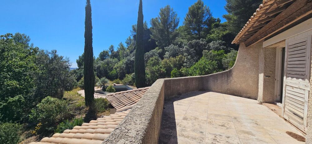  vendre  Maison Le Revest-les-Eaux (83200)