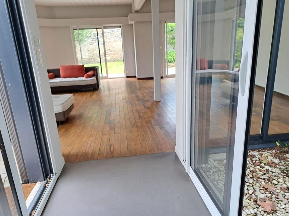 Vente Maison Belle maison angevine avec porche, à proximité immédiate de la Place du Lycée Angers
