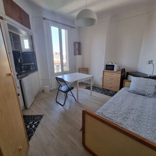  Appartement à louer 1 pièce 14 m²