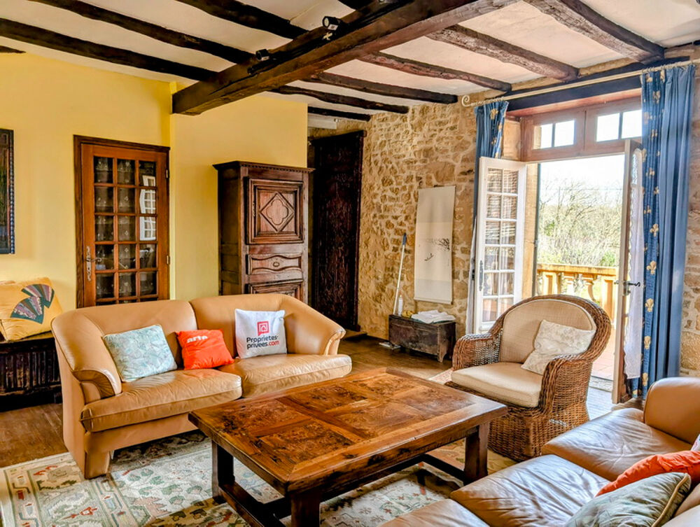 Maison en pierre de 171m2 3 chambres dans un bel environnement