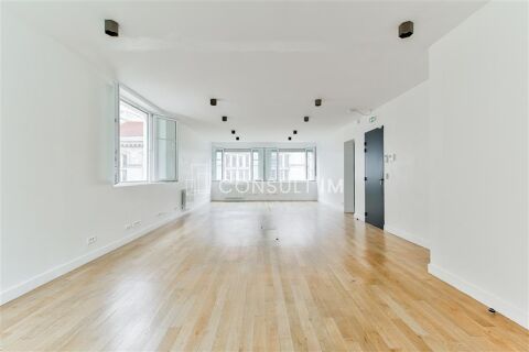 Terrasse, bureaux sur parquet BAIL SOUPLE 6500 75010 Paris