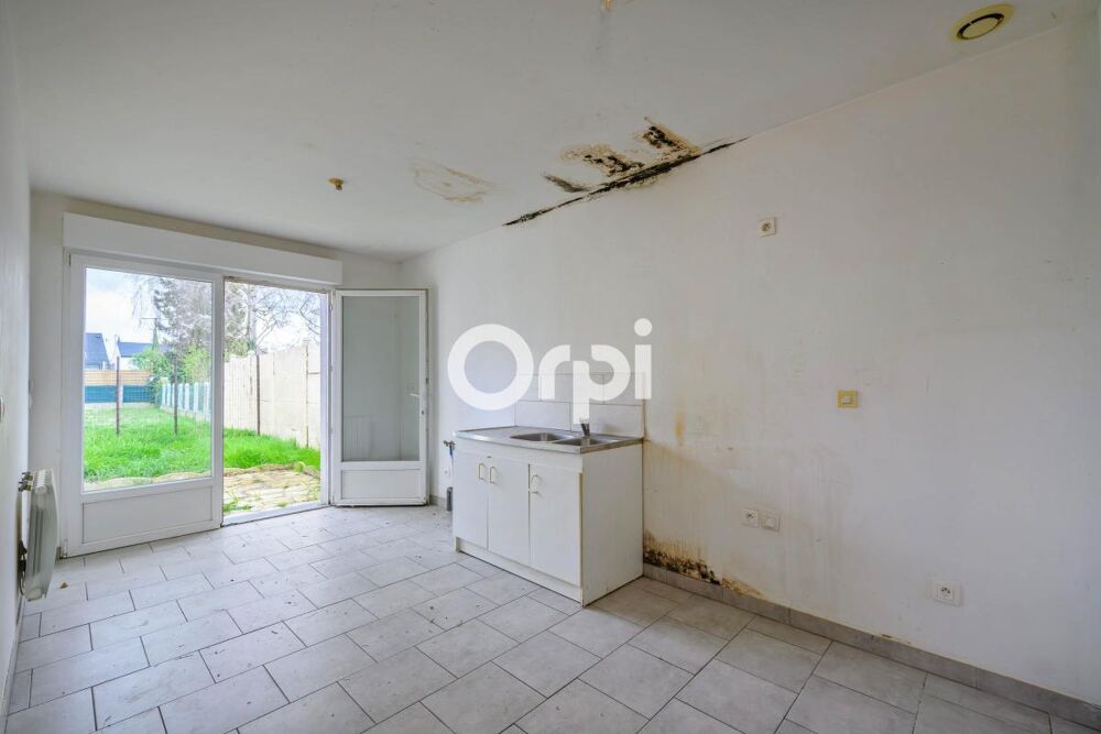 Maison à rénover avec jardin à vendre située à Râches à 5 minutes de Douai