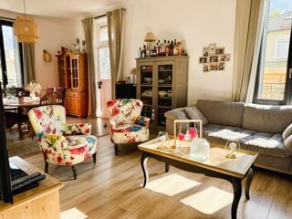  Maison � vendre 10 pi�ces 250 m�