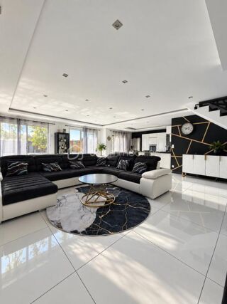  Maison à vendre 5 pièces 146 m²